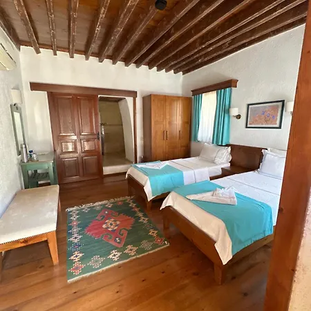 Otel Courtyard Kalkan